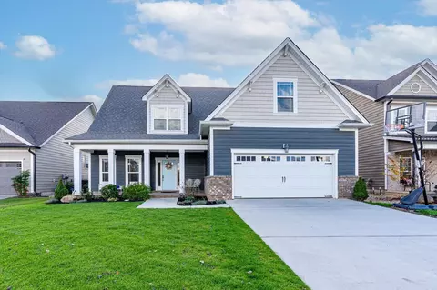 10267 Magnolia Farm Dr, Apison, TN 37302