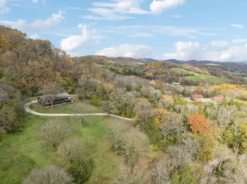 4715 Bennett Hollow Rd, Thompsons Station, TN 37179