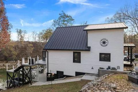 844 Wilderness Dr, Mooresburg, TN 37811