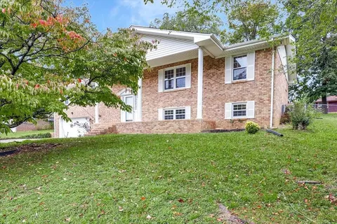 3435 Crabtree Dr, Chattanooga, TN 37412
