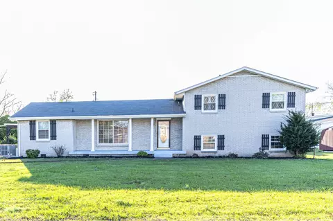 2713 Arbor St, Clarksville, TN 37042