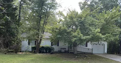 2069 Mulberry Ln, Tunnel Hill, GA 30755