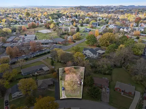 1008 Potter Ln, Nashville, TN 37206