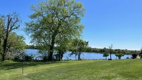 1229 Overton Cir, Gallatin, TN 37066