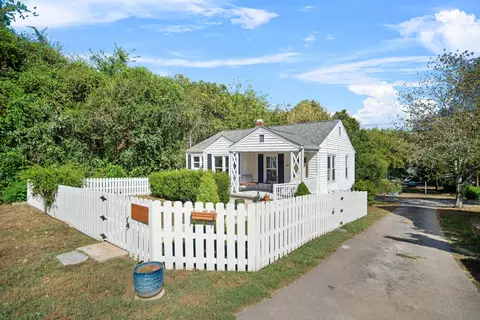 2524 Woodfin Ave, Red Bank, TN 37415