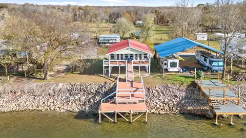 267 Martin Landing Rd, Lobelville, TN 37097