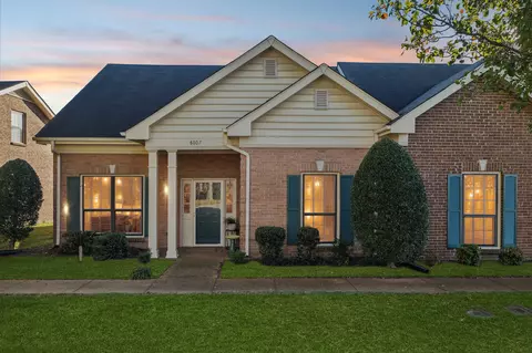 8807 Sawyer Brown Rd, Nashville, TN 37221