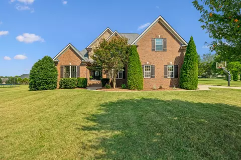 2108 Berry Patch Rd, Thompsons Station, TN 37179