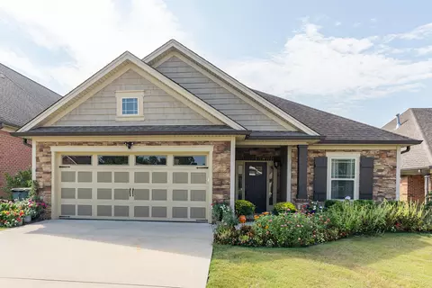 6034 Windham Ln, Hixson, TN 37343