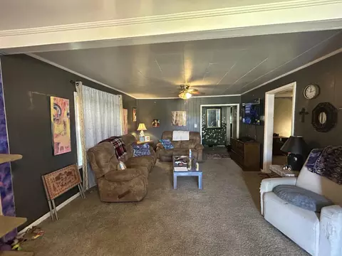 705 W Main St, Decherd, TN 37324 photo 4