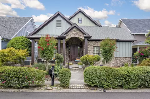 8471 Miss Tiffany Way, Ooltewah, TN 37363