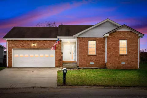 1858 Timberline Pl, Clarksville, TN 37042