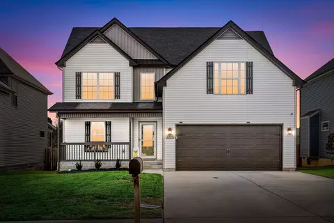 1328 Abby Lou Dr, Clarksville, TN 37040