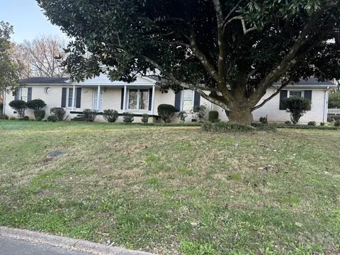 2130 Polk Dr, Columbia, TN 38401