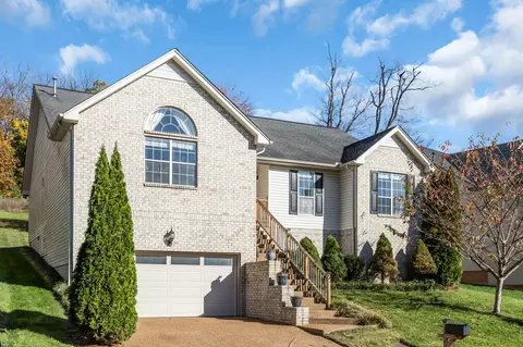 3017 Cody Hill Rd, Nashville, TN 37211