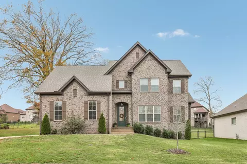 283 Crooked Creek Ln, Hendersonville, TN 37075