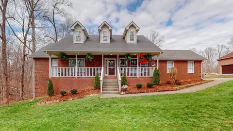 1283 Garton Rd, Burns, TN 37029