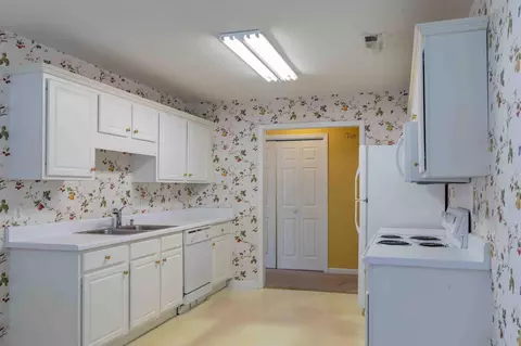 2729 Derby Downs Dr, Chattanooga, TN 37421 photo 9