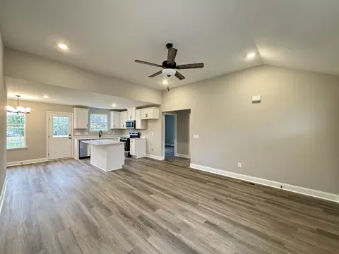 502 Mabel St, Springfield, TN 37172 photo 4