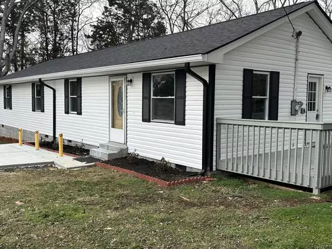 115 Mason Rd, La Vergne, TN 37086