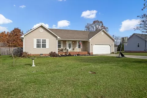 110 W Doak Rd, Manchester, TN 37355