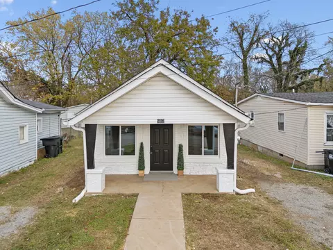 517 E Castle St, Murfreesboro, TN 37130
