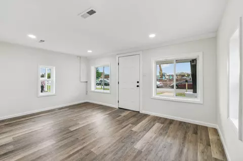 517 E Castle St, Murfreesboro, TN 37130 photo 14