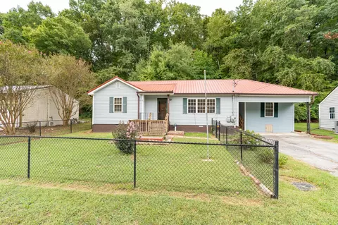 842 Lupton Dr, Chattanooga, TN 37415