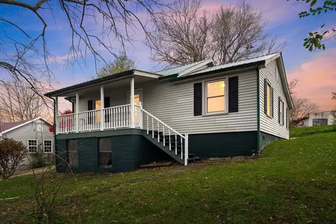 7928 Maple St, Lyles, TN 37098