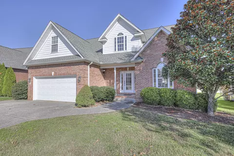 2004 Sunflower Dr, Spring Hill, TN 37174