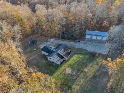 487 Busby Rd, Loretto, TN 38469 photo 3