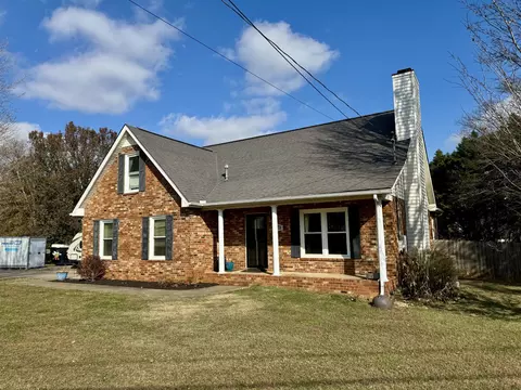 2137 Sassafras Dr, Murfreesboro, TN 37128