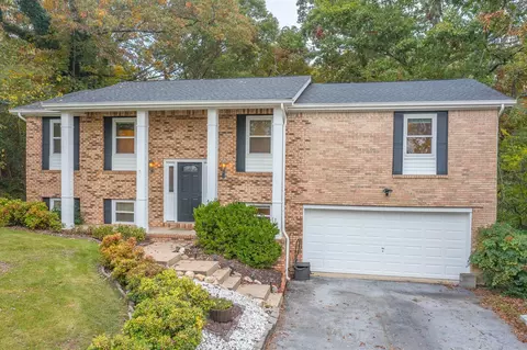 4514 Sherry Ln, Hixson, TN 37343