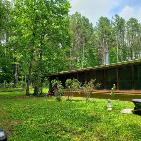 171 Fairview Rd, Athens, TN 37303