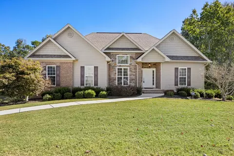 7817 Albertson Ln, Ooltewah, TN 37363
