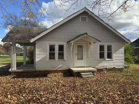 1029 Bales St, Gallatin, TN 37066