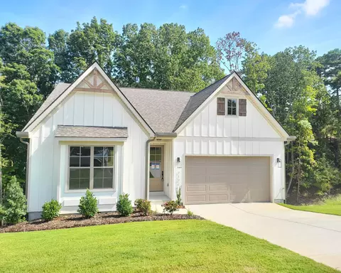7192 Mercedes Ln, Ooltewah, TN 37363