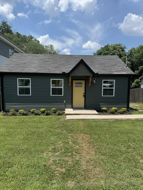 813 Powers Ave, Nashville, TN 37206