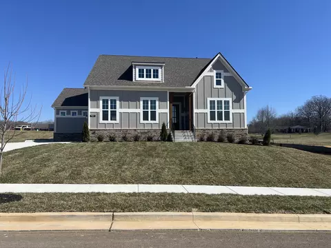 7801 Bear Trace Rd, Fairview, TN 37062