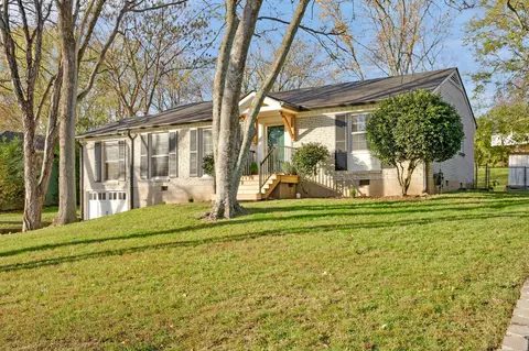 302 Blackman Rd, Nashville, TN 37211