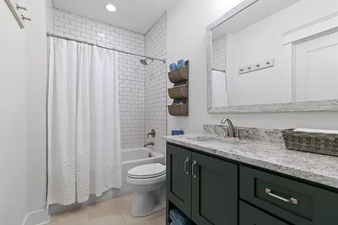 Bath - 120 Eagle Eye Dr, Jasper, TN 37347 photo 4 of 5