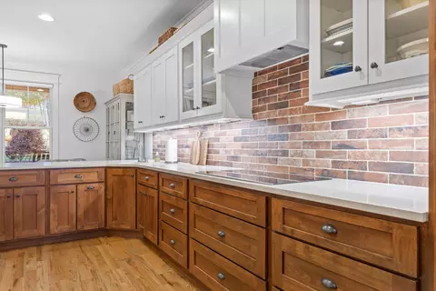 Kitchen - 120 Eagle Eye Dr, Jasper, TN 37347 photo 4 of 10