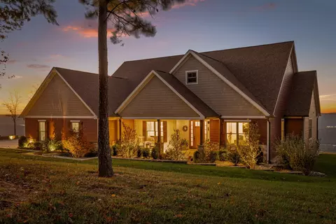 120 Eagle Eye Dr, Jasper, TN 37347