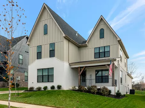 3037 Whitstable Ct, Thompsons Station, TN 37179