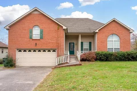347 Huntington Dr, Gallatin, TN 37066