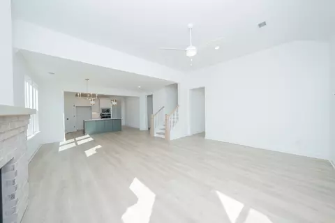 Living - 4037 John Marsh Rd, Spring Hill, TN 37174 photo 7 of 7