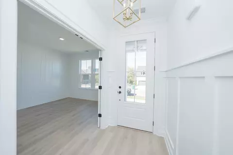 Entry Way - 4037 John Marsh Rd, Spring Hill, TN 37174 photo 1 of 6