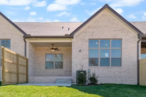 489 W Foxrun, Springfield, TN 37172 photo 18
