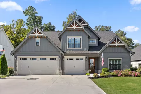 8259 Blackrock Dr, Ooltewah, TN 37363