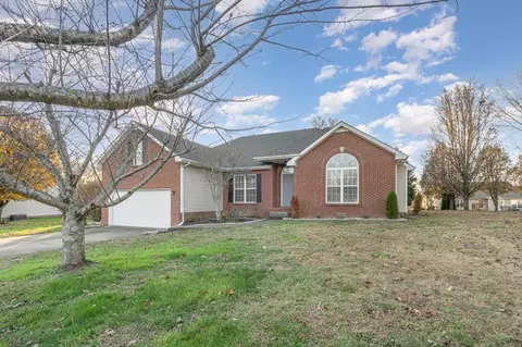 3341 Poplar Hl, Clarksville, TN 37043